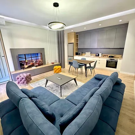 Denis Luxury Delijorgji Apartment *