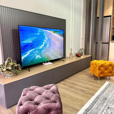 Apartment Denis Luxury Delijorgji Tirana
